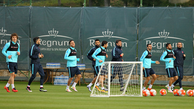 Milliler hırs küpü