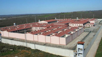 İki günde iki şüpheli intihar