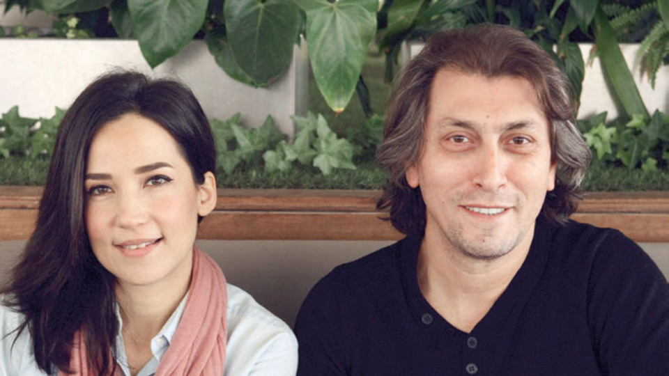 "Soranlara duyurulur: Kalbim dolu!"