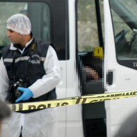 Polis memurunun dehşet intiharı! Aracı seyir halindeyken...