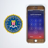 FBI, Apple'ın şifresini kırdı!