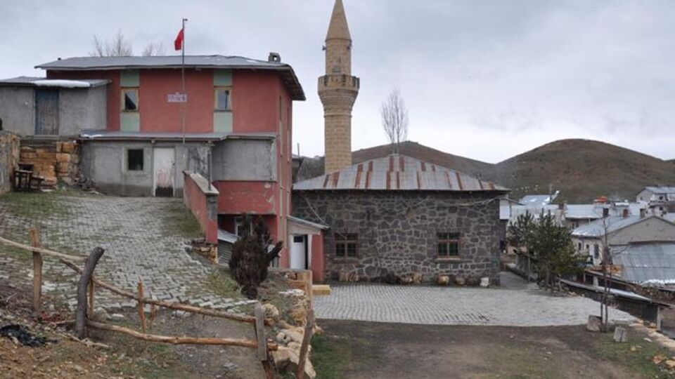 Köy imamı 14 yaşındaki kıza 'cinsel istismar'dan tutuklandı