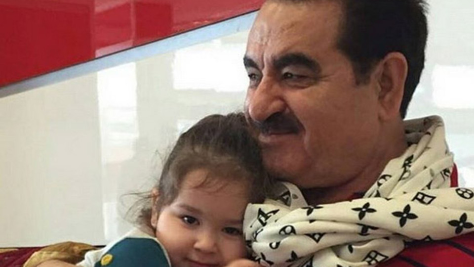 Elif Ada'dan halay şov!