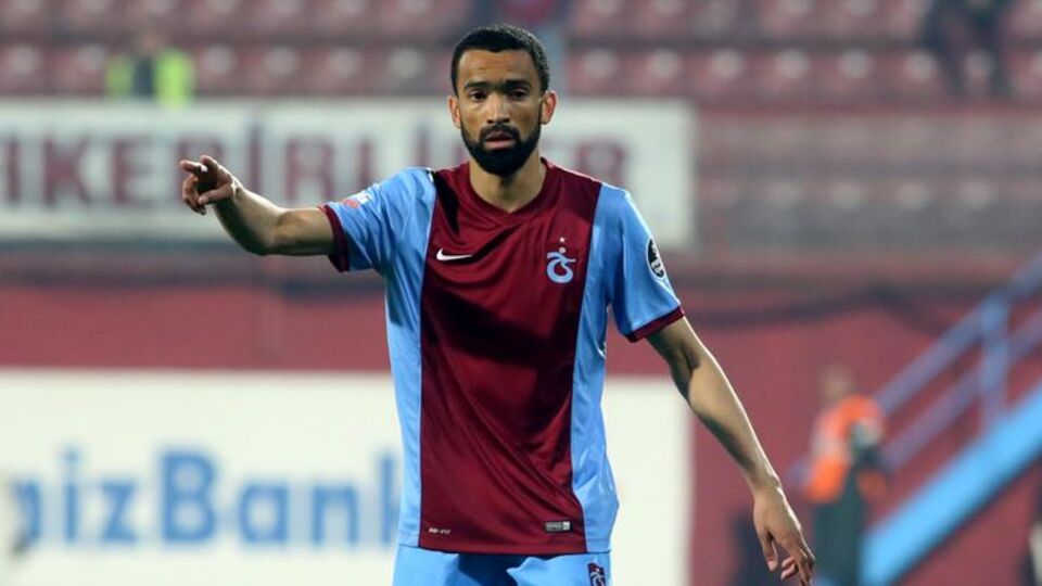 Bosingwa "dede" oldu!