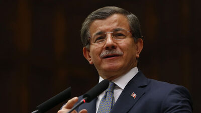 Aday öğretmenlere ders verdi