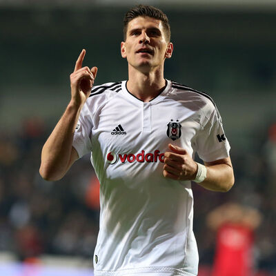 Mario Gomez zirvede
