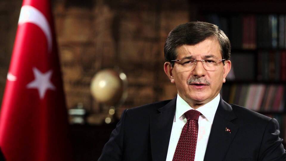 Davutoğlu: Teröre karşı tek ses olalım