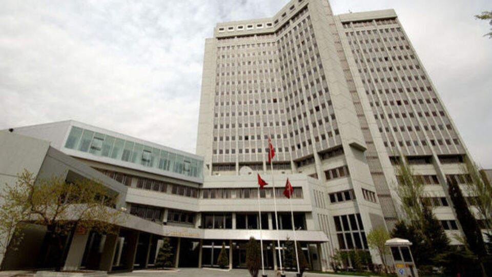 Sınır hattı alev alev!