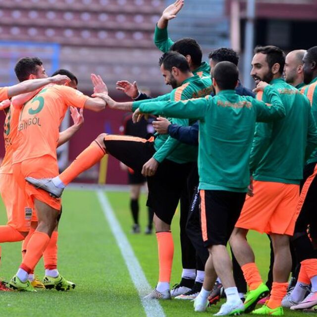 Fırtına'yı Alanya kopardı!