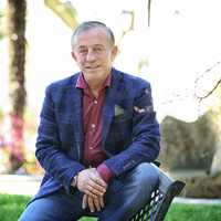 "Ortanca eski eşim, karanfili bilecek kadar kültürlüyüm"