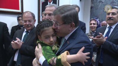 'En güzel hediye Kürt kızı Hilal'den'