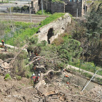 Gülhane Parkı'nda duvar çöktü!