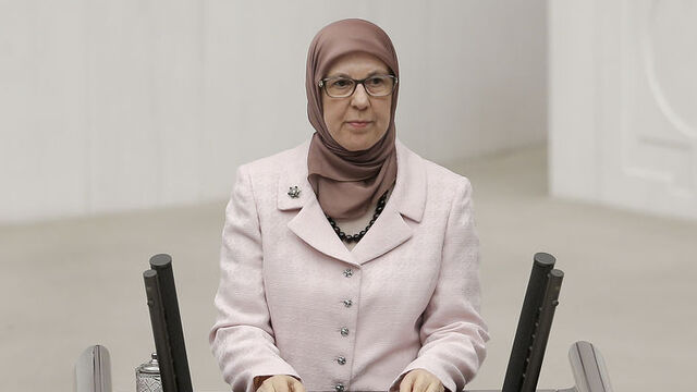 Ramazanoğlu için verilen gensoru kabul edilmedi