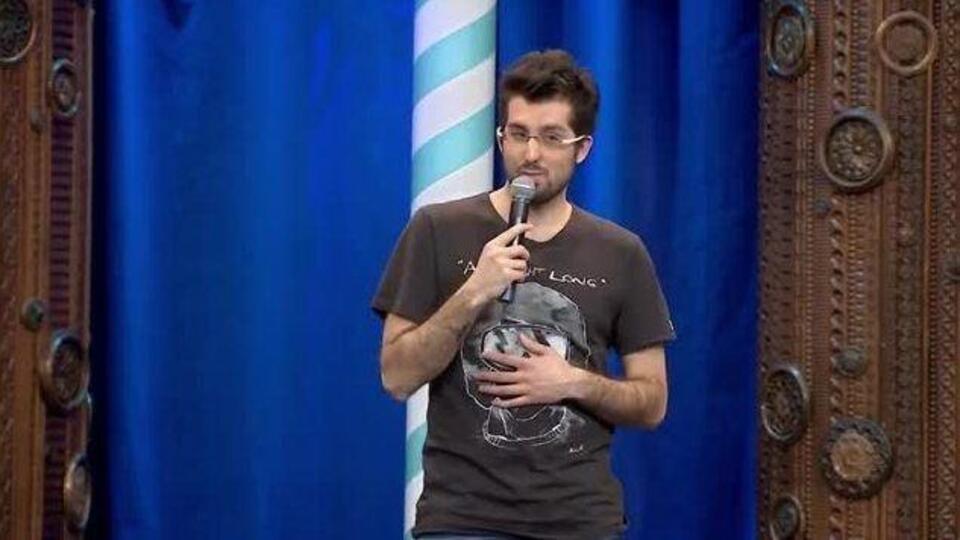 'Güldür Güldür Show'da kırdı geçirdi!