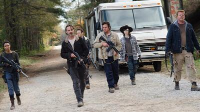 The Walking Dead sezon finali yaptı!