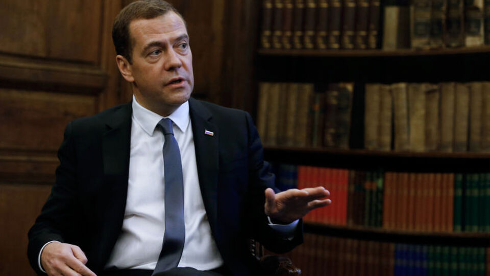 Medvedev çözüm için devrede