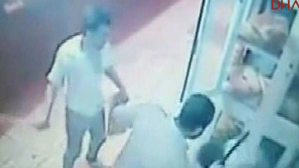 Hatay'da dayak yiyen Suriyeli çocuklar konuştu