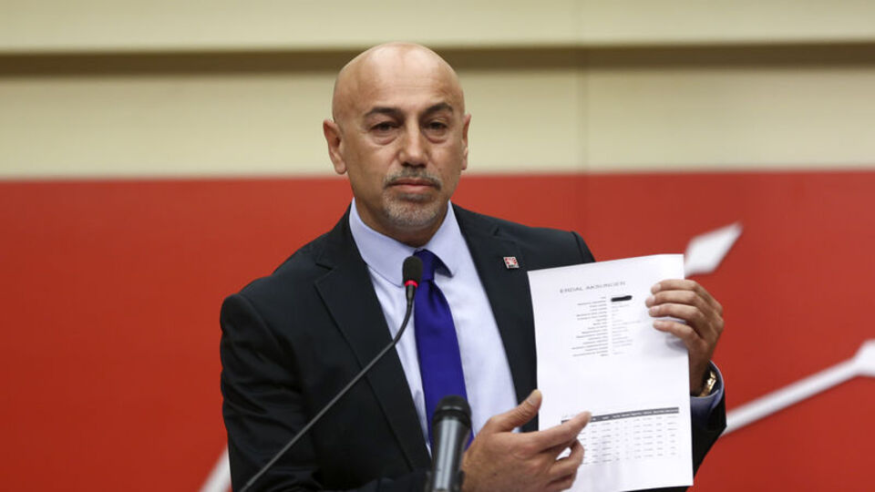 Kimlik bilgilerinin CHP'den sızdığı iddialarına ilk yanıt