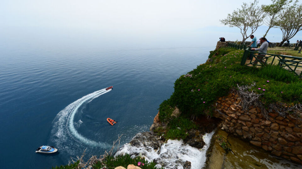 Antalya'da feci ölüm: Montunu almaya çalışırken!...