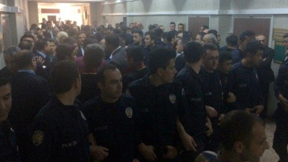 Muhalefetin dediği oldu! İşte MHP'yi kurultaya götürecek kayyum