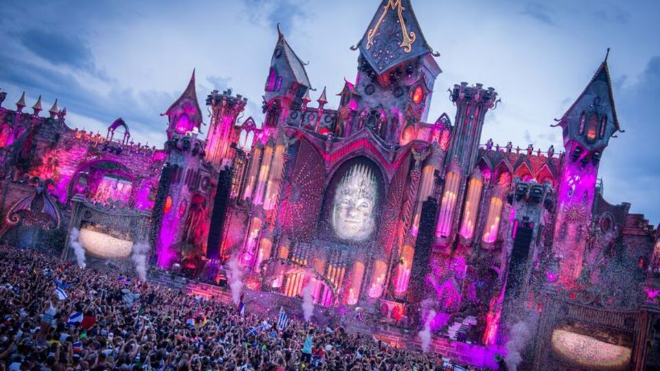 Dünyada müzik, dans, eğlence!