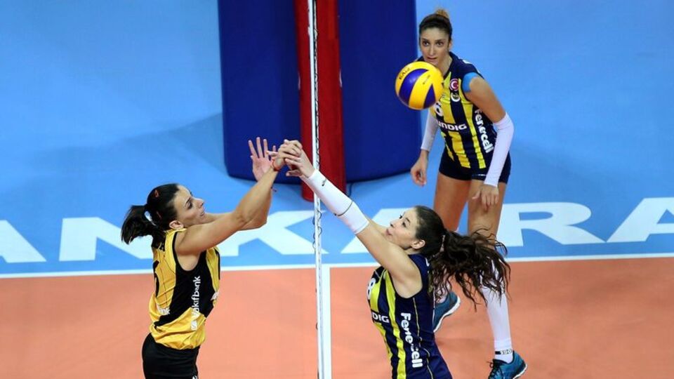 Avrupa'da Türk derbisi!