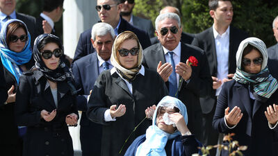 Sakıp Sabancı, ölümünün 12. yıl dönümünde mezarı başında anıldı