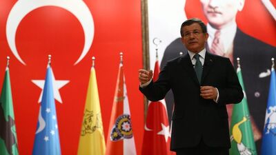 10 maddede AK Parti'yi açıkladı