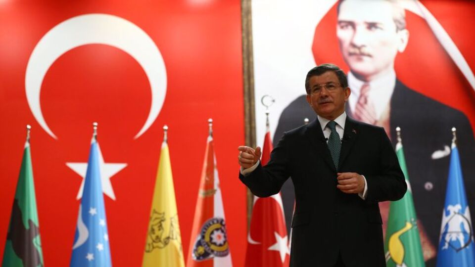 10 maddede AK Parti'yi açıkladı