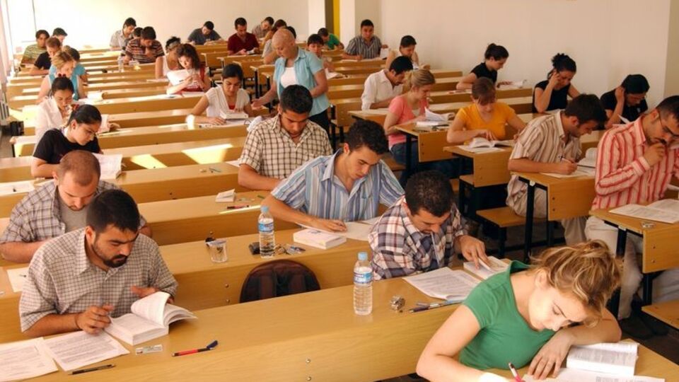 AÖF sınav yerleri belli oldu!