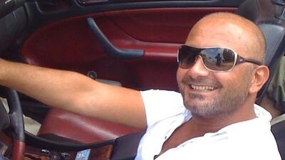 20 metreden adliye binasının bahçesine uçtu!