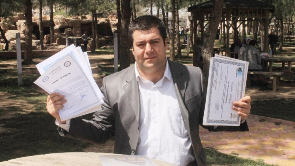 23 sertifikası var 1 işi yok!