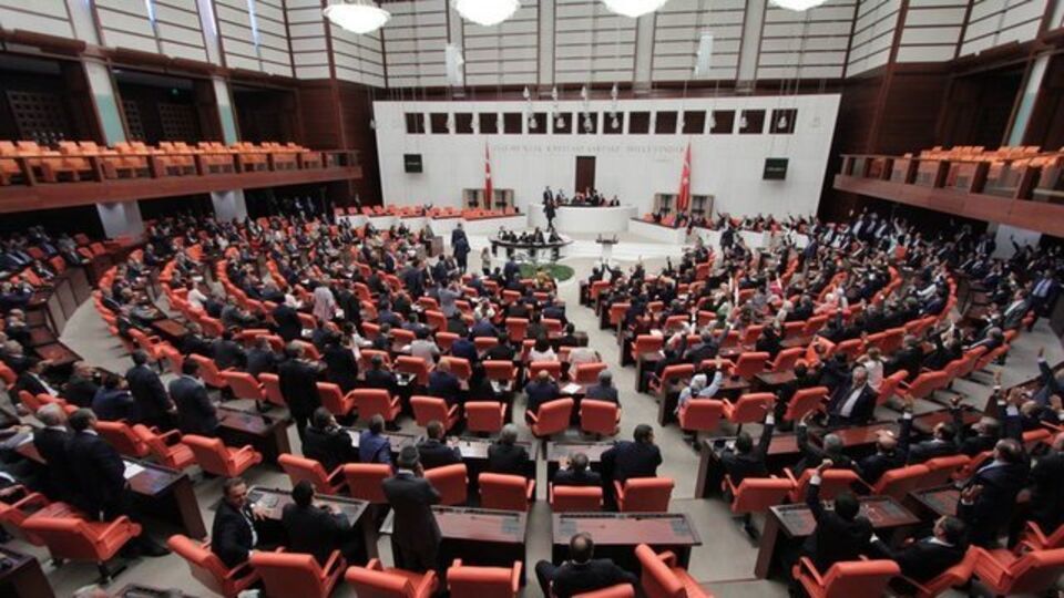Milyonların beklediği haber!
