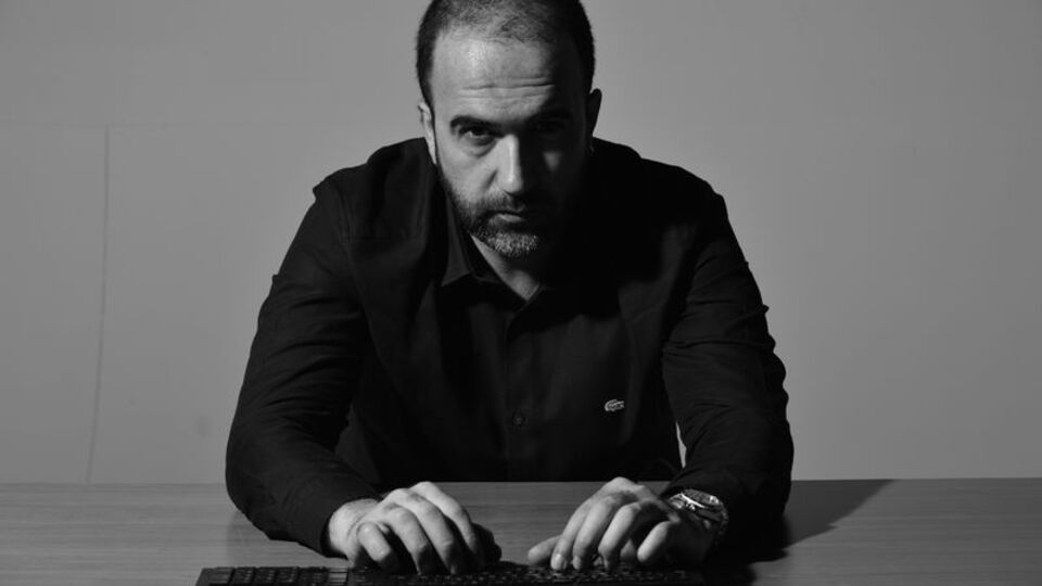 'Bir hacker arkadaşınız olsun!'