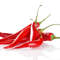 Acı biber yiyince bakın vücudunuzda neler oluyor...