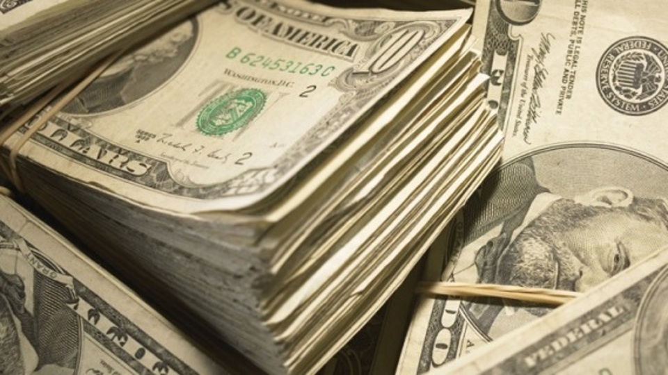 Dolar neden yükseliyor?