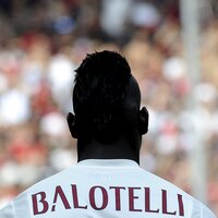Balotelli için sürpriz talip