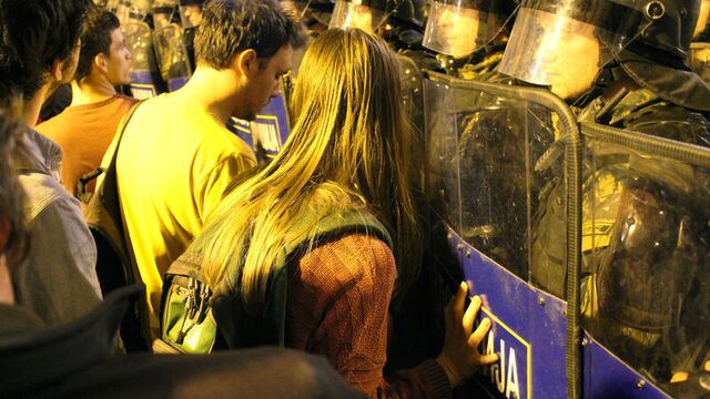 Üsküp'te 'af ayaklanması' sürüyor