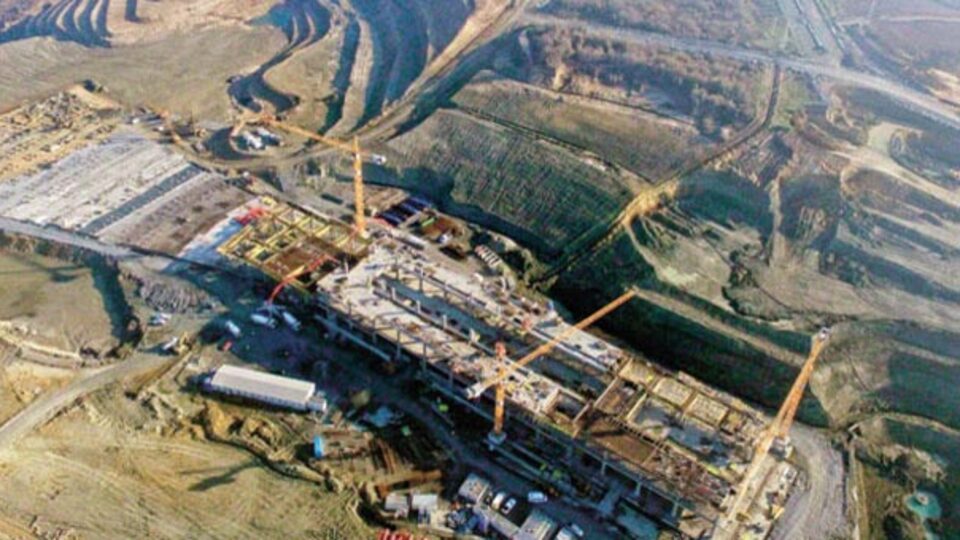 Oluk oluk para akacak!