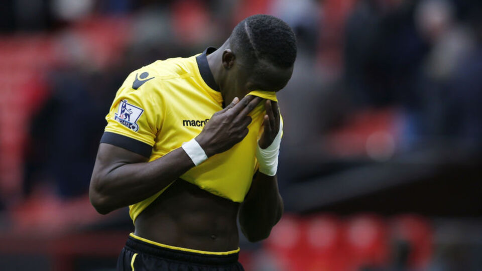 Aston Villa küme düştü!