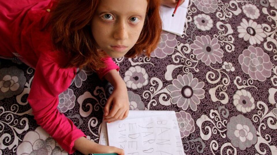 Minik Elif'e 9 bin lira bulundu!