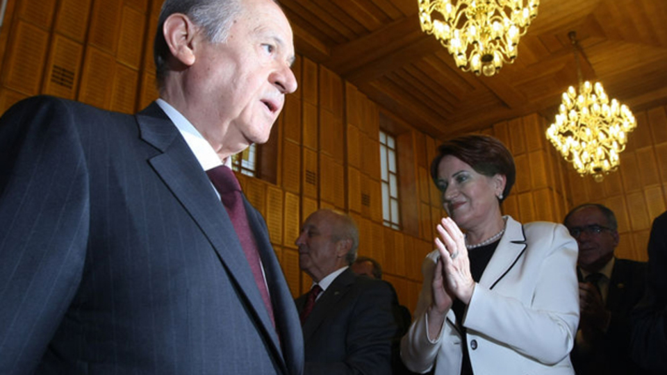 MHP yönetiminden Akşener'e şok!