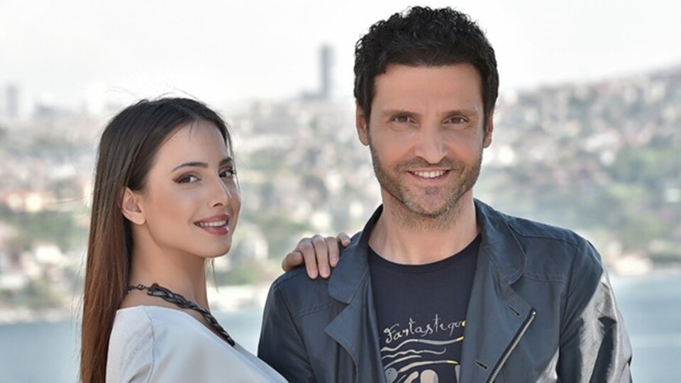 Düğün tarihi ve yeri belli oldu!