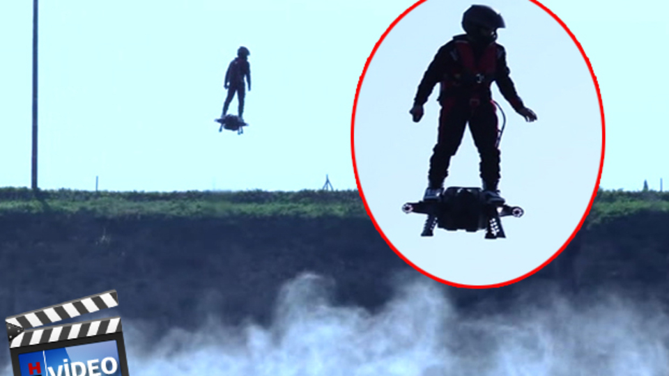 Geleceğe Dönüş filmindeki uçan kaykay gerçek oldu!