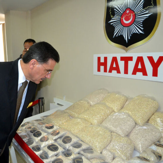 427 bin uyuşturucu hap ele geçirildi