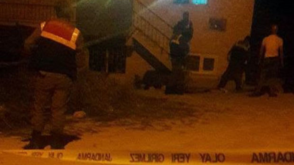 Genç kadın evinin bahçesinde vuruldu