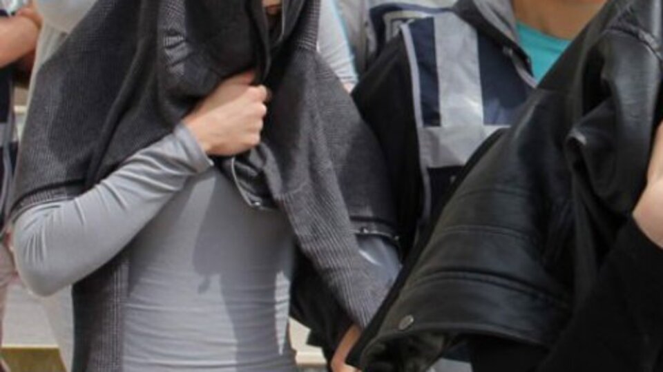 Masaj salonuna fuhuş baskını: 6 gözaltı