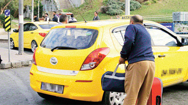 'Lütfen turistler için bir şey yapın'