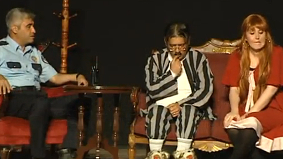 Dolandırıcılıkla yeni mücadele! Polisler sahneye çıktı