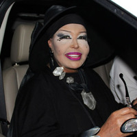 Diva orayı gizlice sattı!